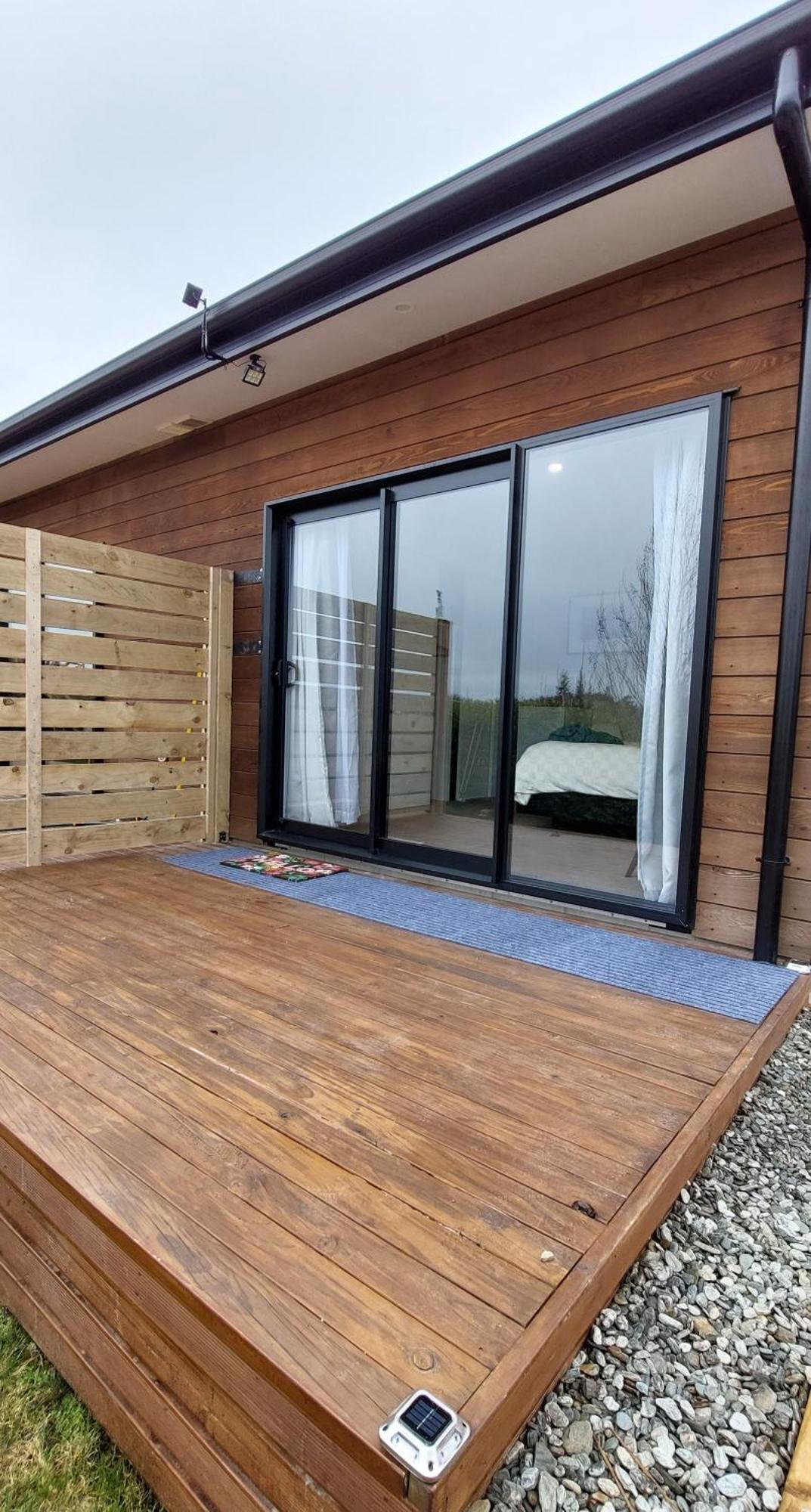 Wanaka Mountain Views Guest Room --No Kitchen-- Exterior foto